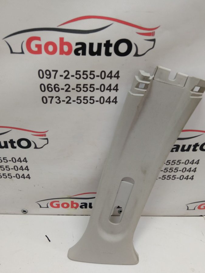 Накладка стійки центральна права 769130009R RENAULT SCENIC III