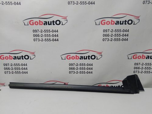 Ущільнювач скла дверки перед лівий 1090495-00-E TESLA MODEL 3