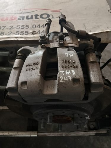 Супорт гальмівний задній правий 1044624-00-I TESLA MODEL 3