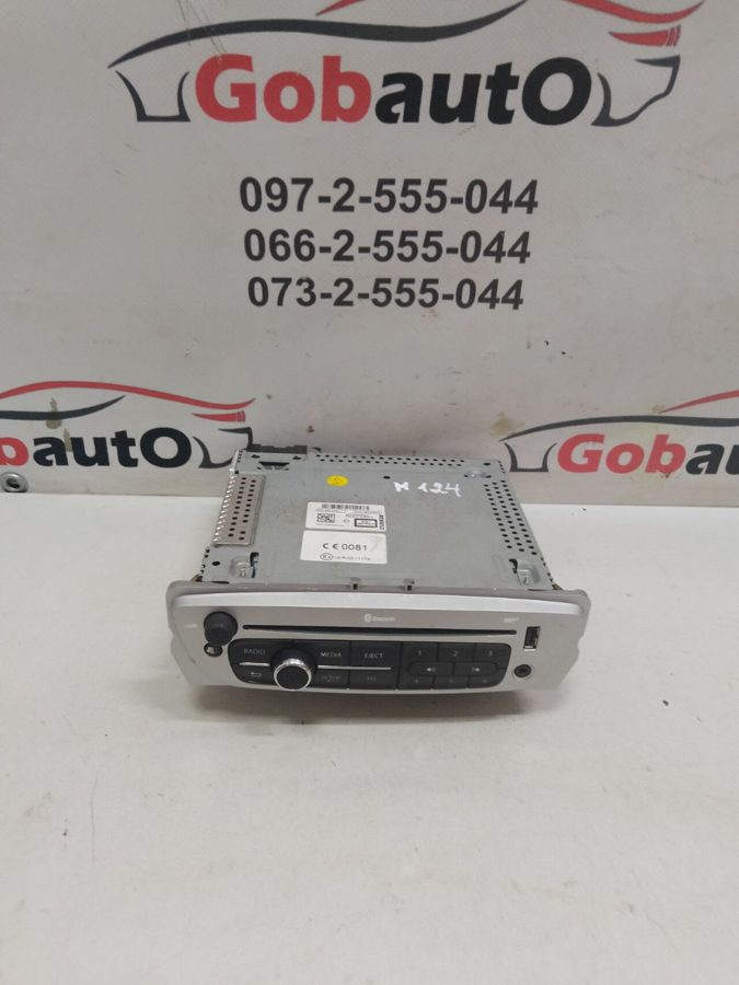 Автомагнітола 281153266R RENAULT MEGANE III