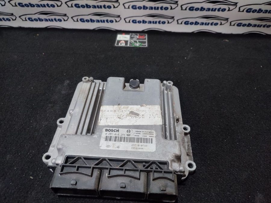 Блок управління двигуном мозги Megane III GRAND III 237101074R RENAULT SCENIC III