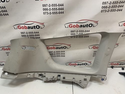 Обшивка багажника ліва верхняя M105 RENAULT GRAND SCENIC III