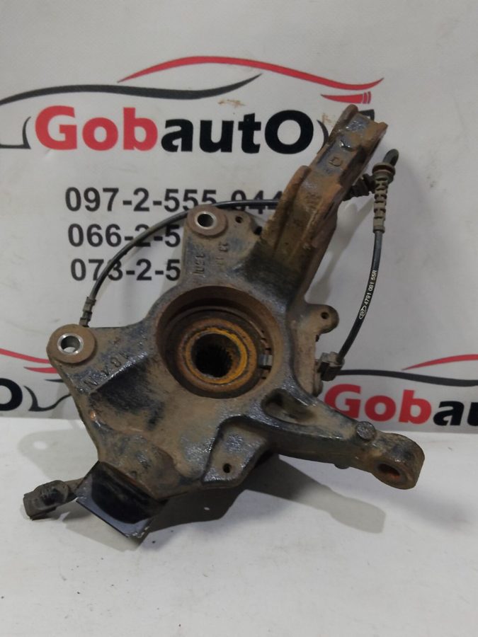 Поворотній кулак цапфа передня права 400140080R RENAULT SCENIC III