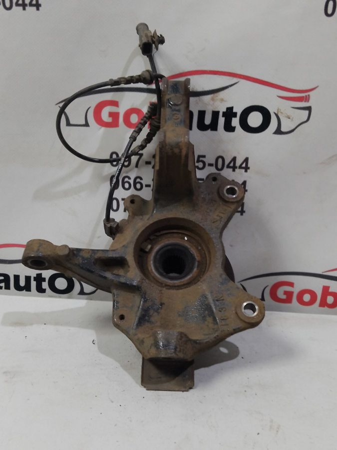 Поворотній кулак цапфа передня ліва 400150083R RENAULT SCENIC III