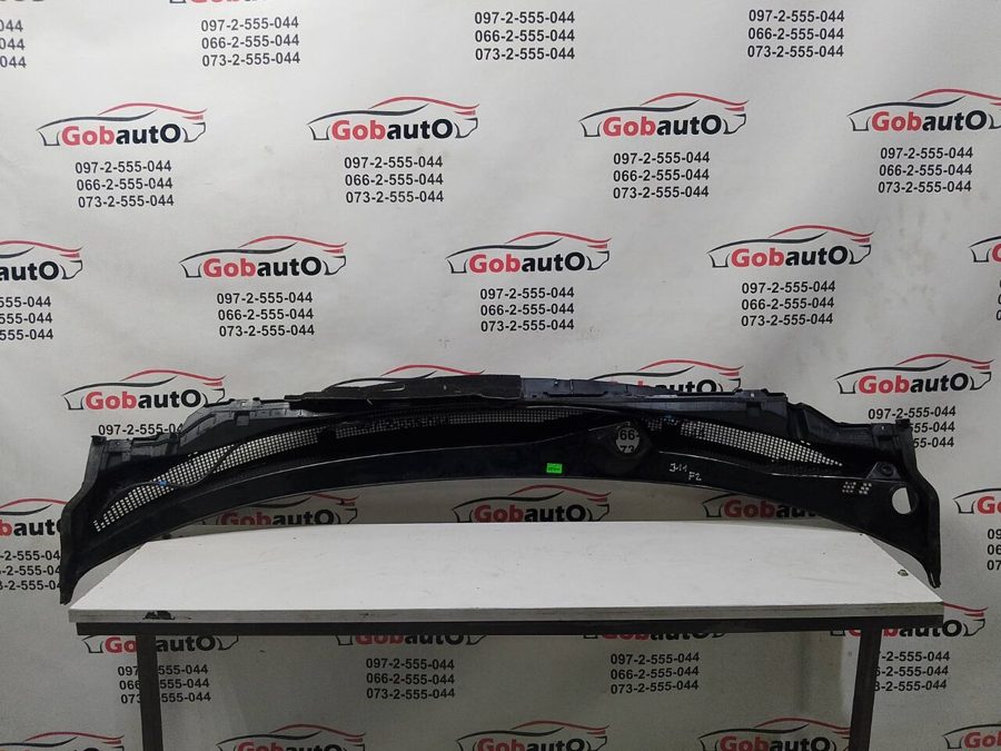 Накладка під лобове скло (жабо або пластикова панель склоочисників) NISSAN QASHQAI J11