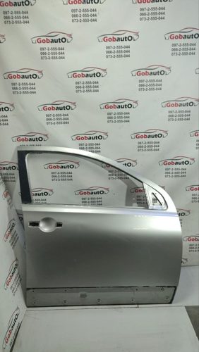Дверка перед права color KYO NISSAN QASHQAI J10