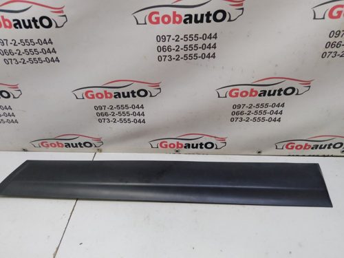 Молдінг дверей передніх правих NISSAN QASHQAI J10