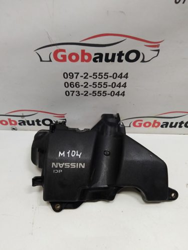 Накладка двигуна декоративна кришка M104 NISSAN JUKE