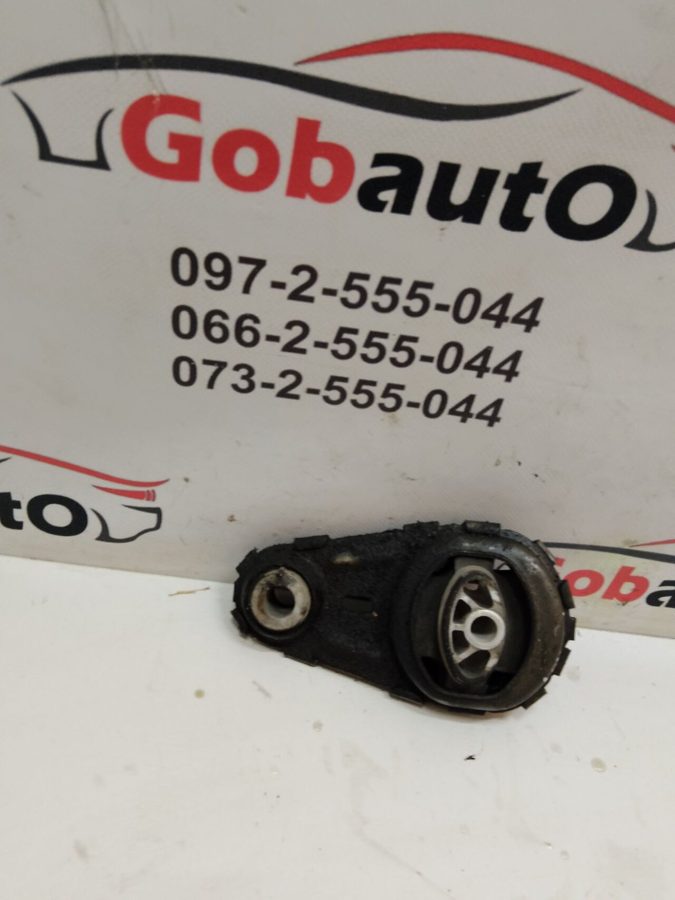 Подушка (опора) двигуна задня 1,5 DCI RENAULT MEGANE III