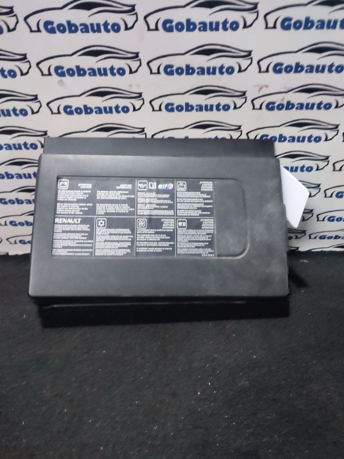 Кришка АКБ акумулятора 244970004r RENAULT SCENIC III
