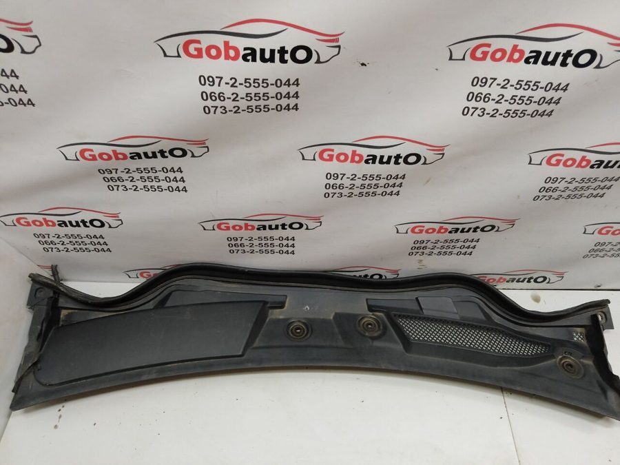 Жабо MERCEDES A180 MERCEDES-BENZ A180 W176
